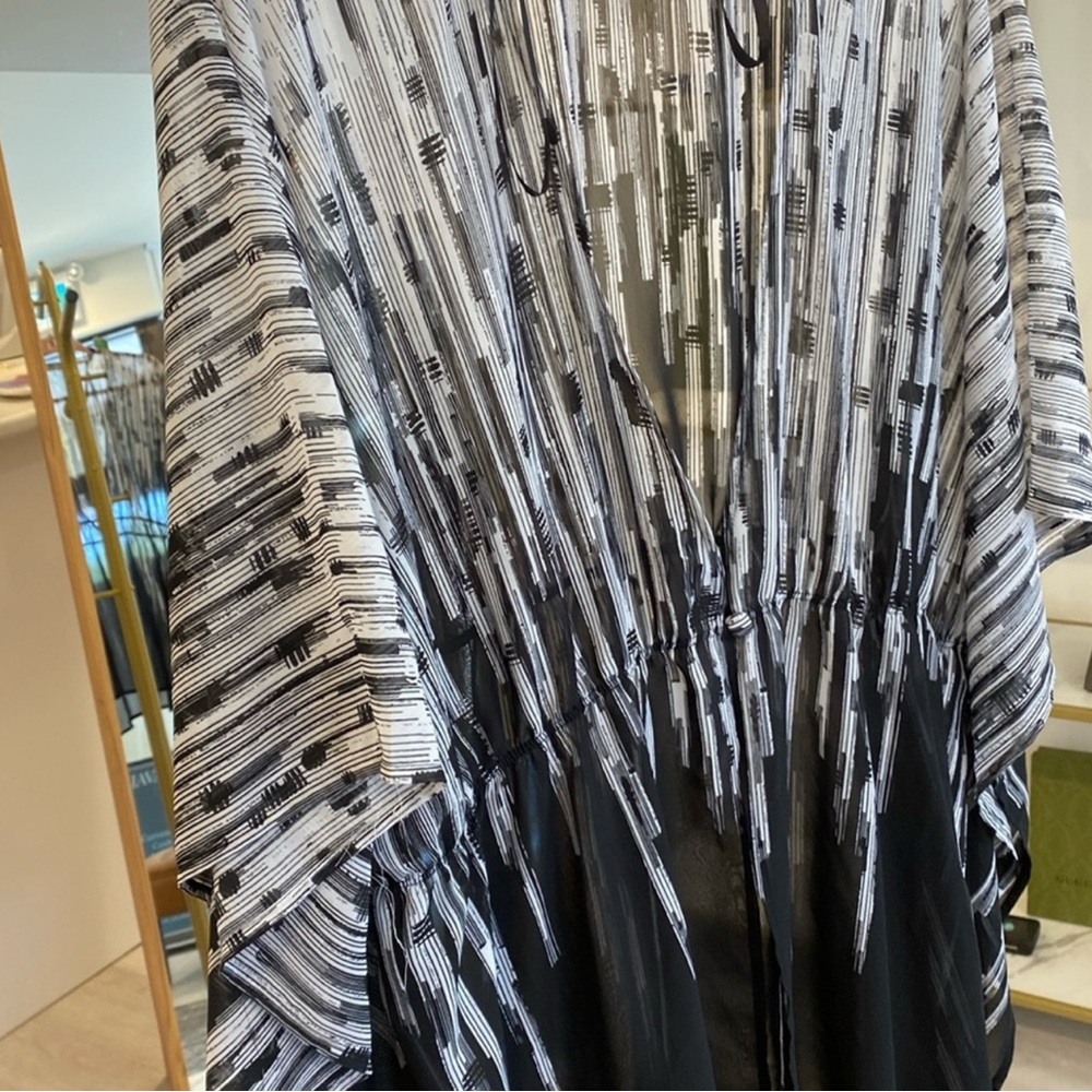 Black and White Striped paréo coverup